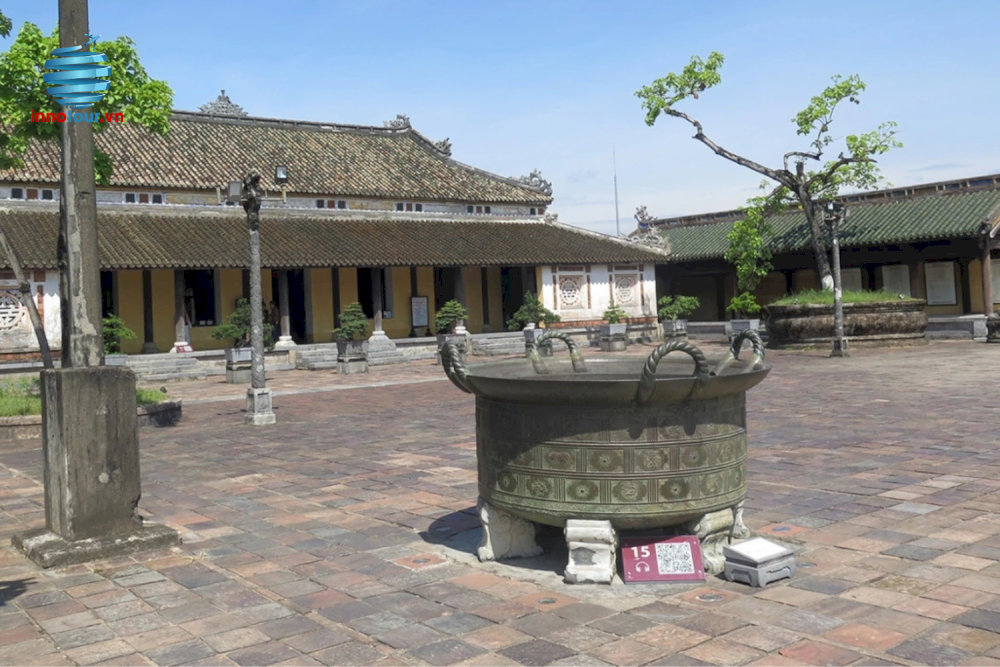 Hai tòa điện này ẩn chứa nhiều bí ẩn lịch sử